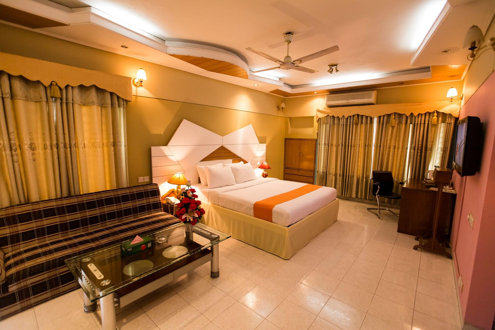 Hotel Golden Deer 达卡 外观 照片