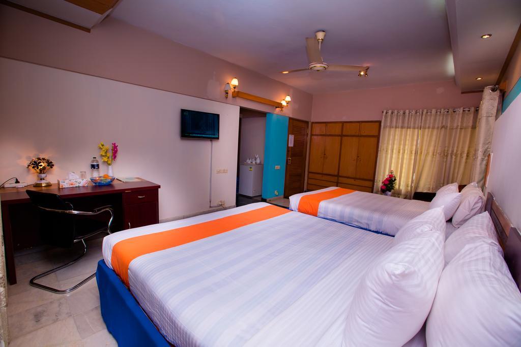 Hotel Golden Deer 达卡 外观 照片