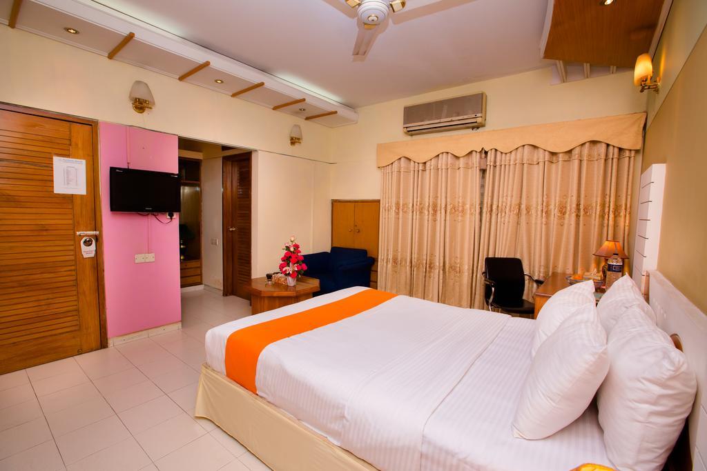 Hotel Golden Deer 达卡 外观 照片