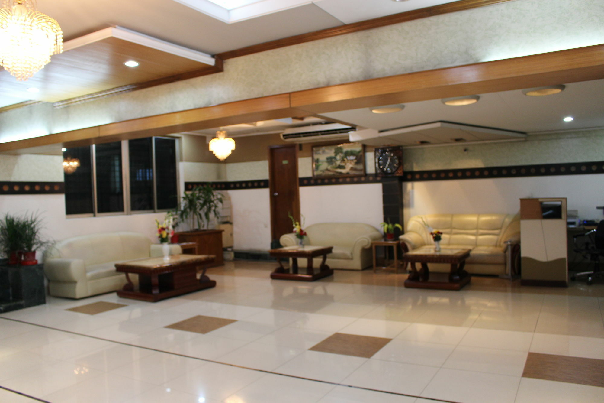 Hotel Golden Deer 达卡 外观 照片