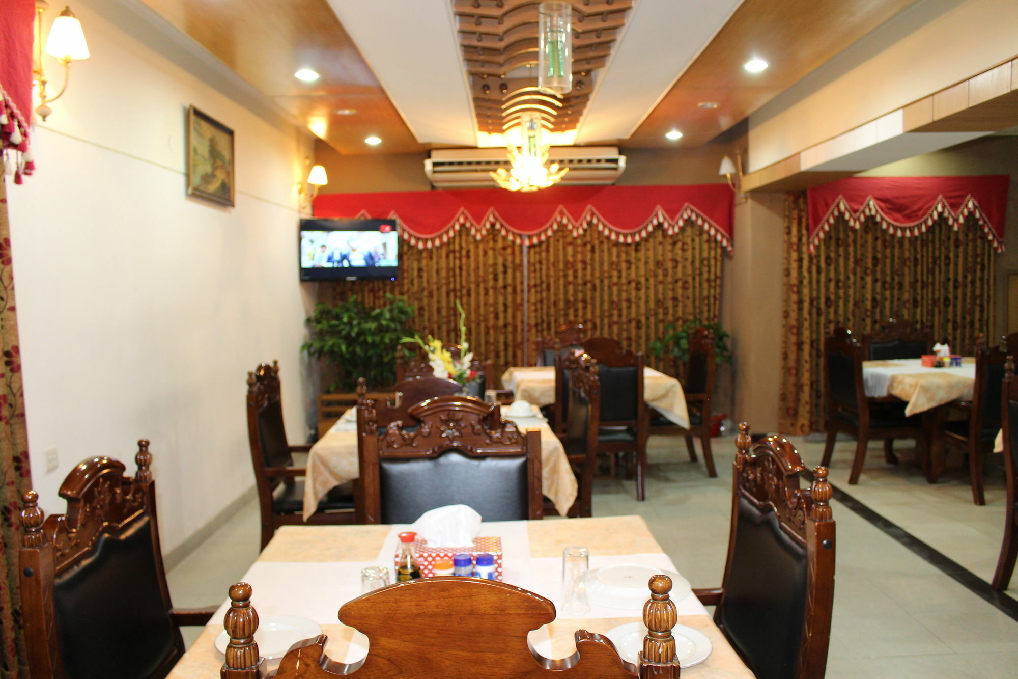 Hotel Golden Deer 达卡 外观 照片